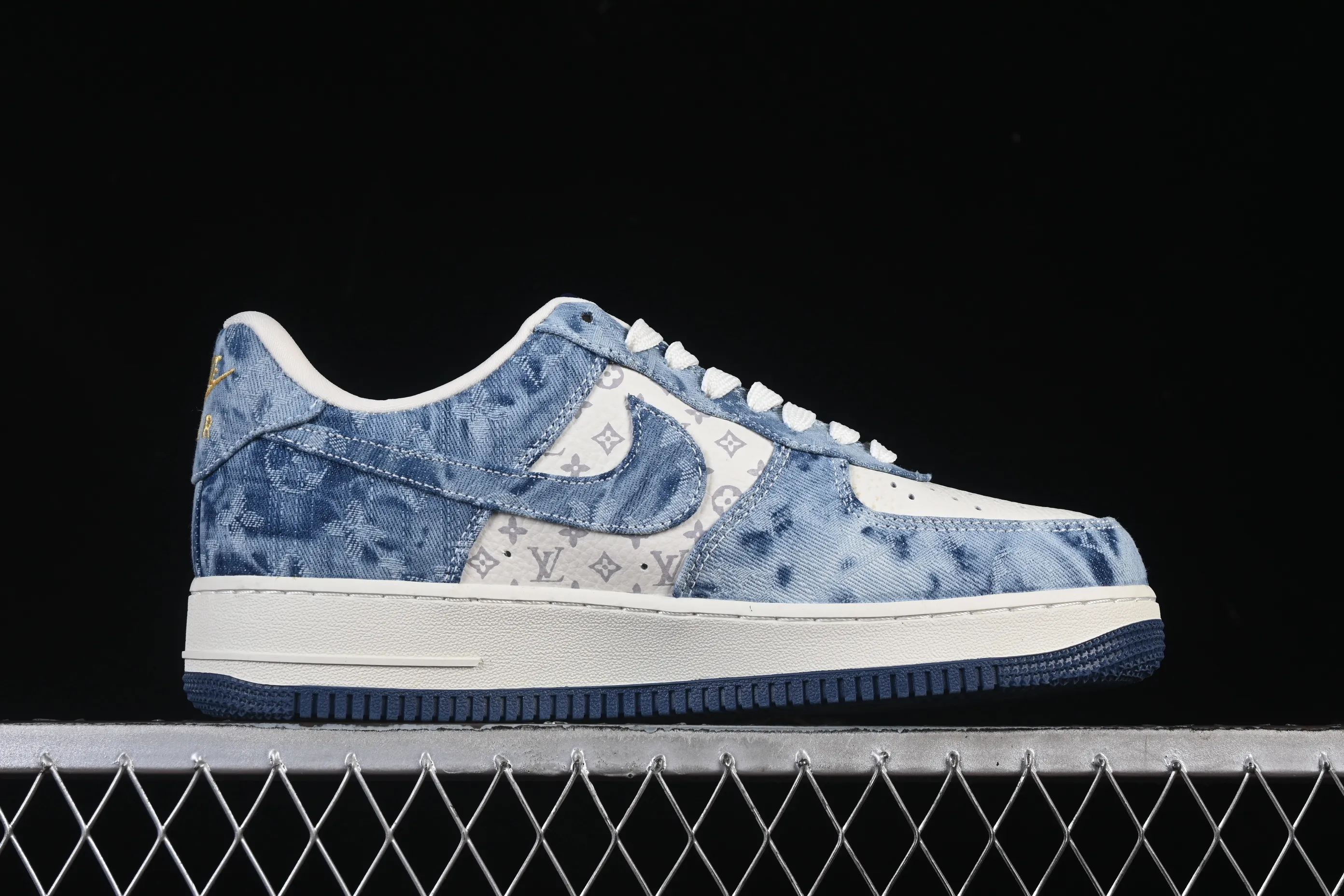 All categories Nk Air Force 1 Air Force series Nk Air Force 1 Low Air Force low-top Nike Air Force 1'07 Low LV joint denim blue Air Force 1 low-top casual sneakers YF9511-818